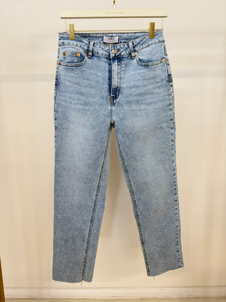 MOM JEANS BELLA GR.40 (B-WARE)
