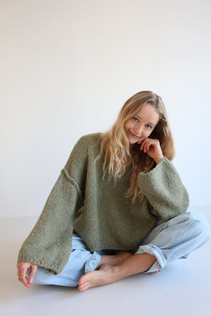 Super Fluffy Knit Pullover