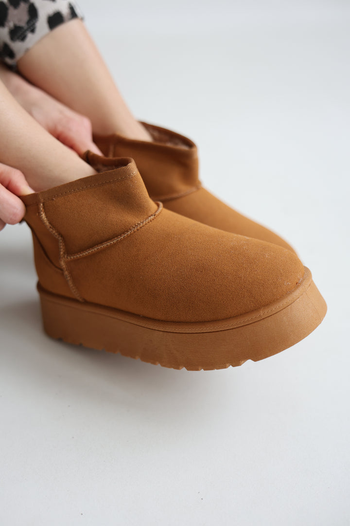 Plateau Boots Medium Classic