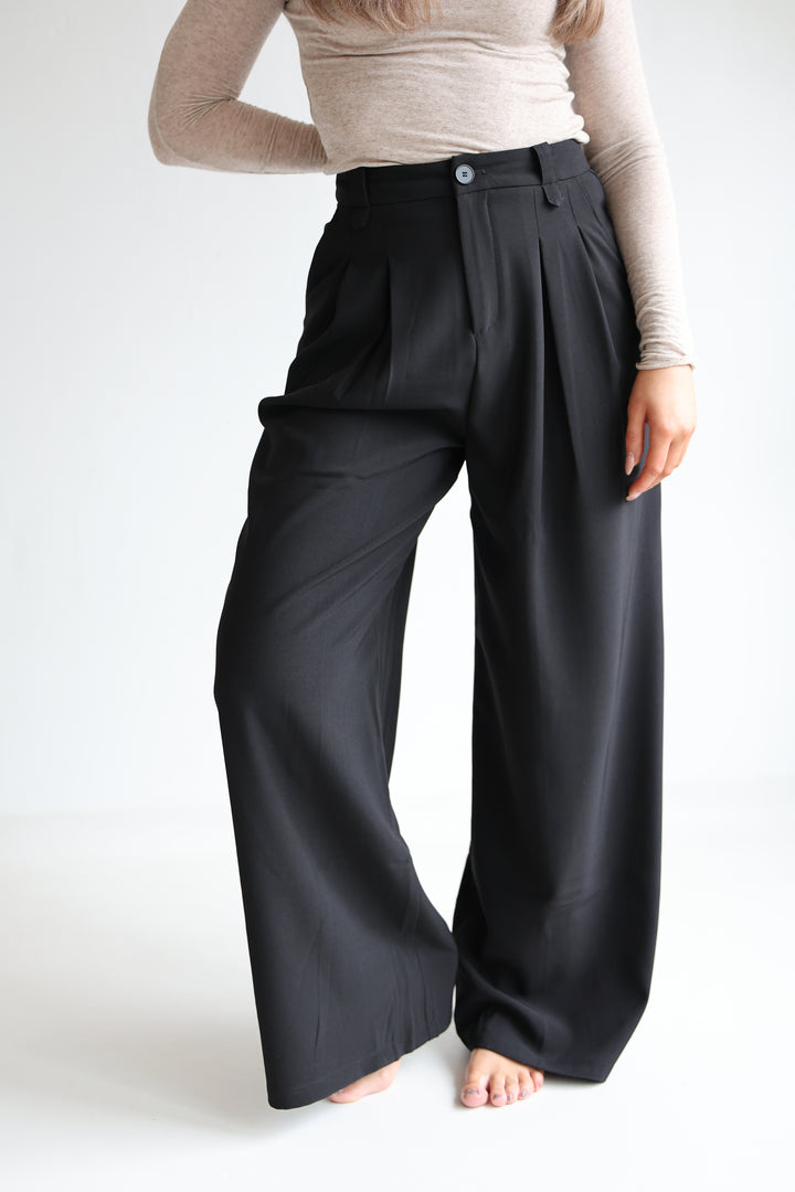 Bundfaltenhose Serena