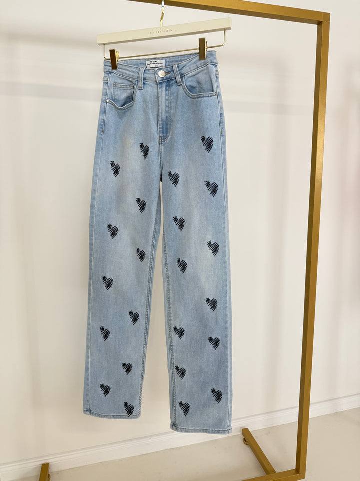 STRAIGHT FIT JEANS BLUE HEARTS GR.XS (B-WARE)