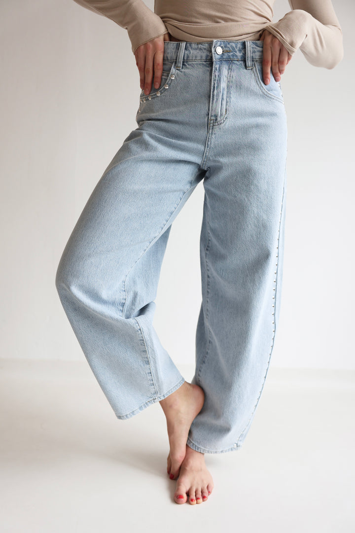 Barrel Rivet Jeans