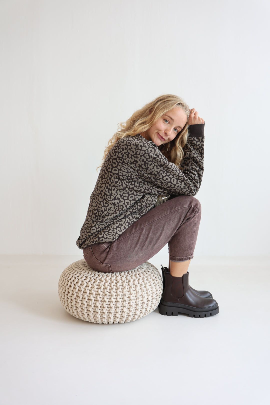 Sweater mit Leoprint
