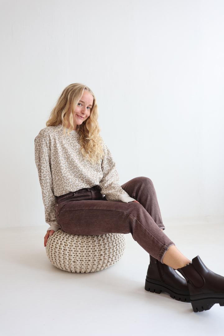Sweater mit Leoprint