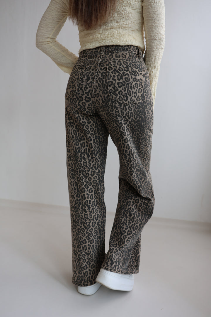 Wide Leg Jeans mit Leoprint (265-34)