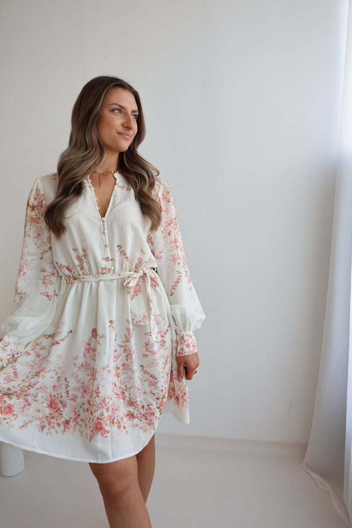 Kurzes Viskosekleid mit Floralprint Amalfi