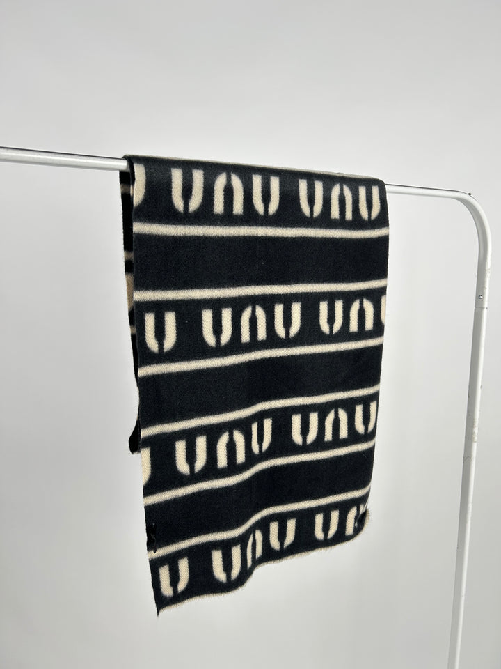 LANGER SCHAL UNO SCHWARZ (B-WARE)