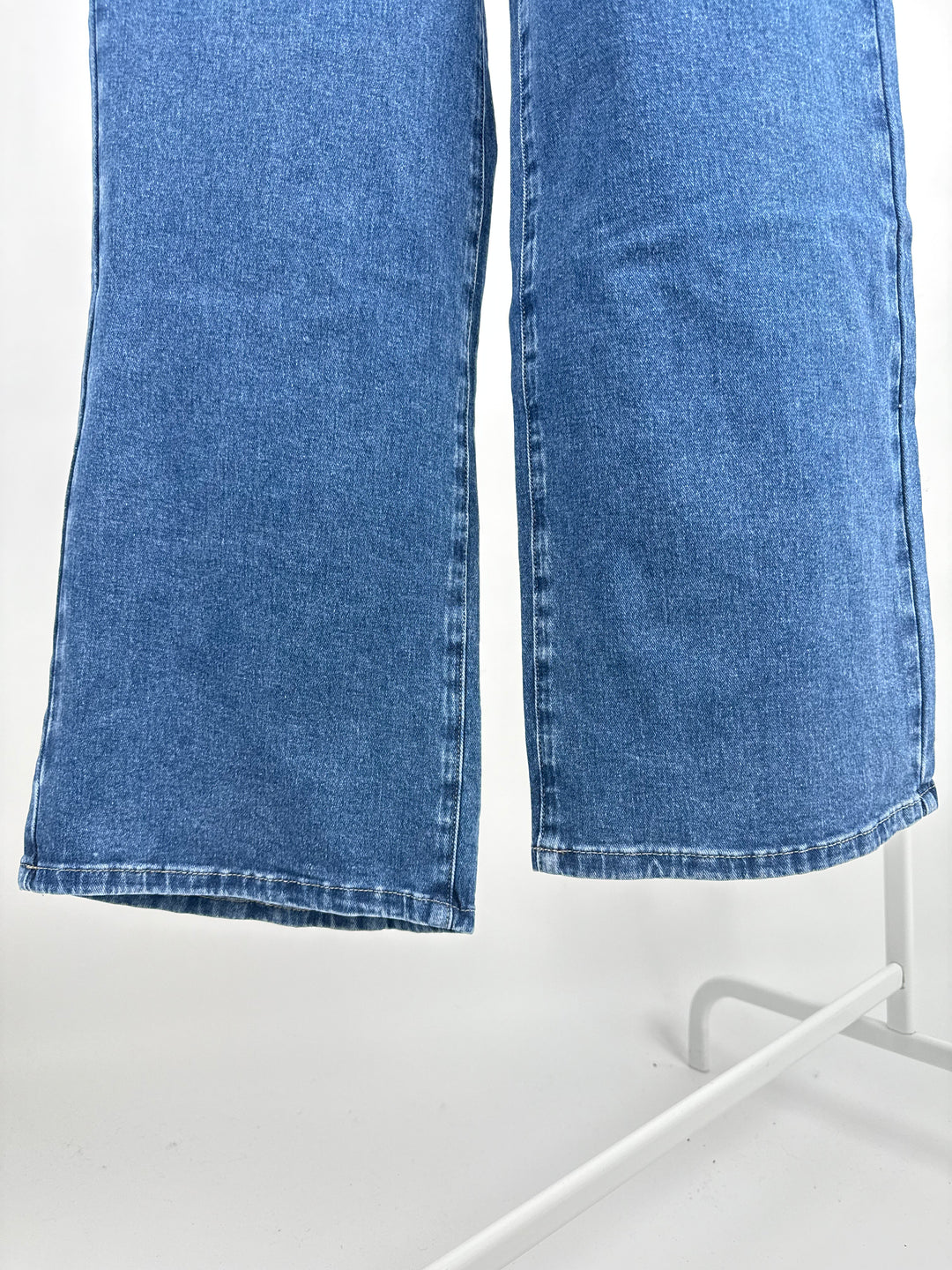 WIDE LEG JEANS ADELINE GR. S (B-WARE)