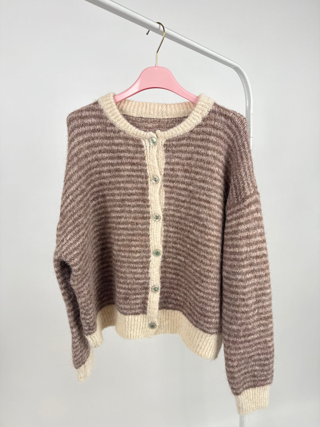 GESTREIFTER CARDIGAN MOODLINE KNIT MOCCA (B-WARE)