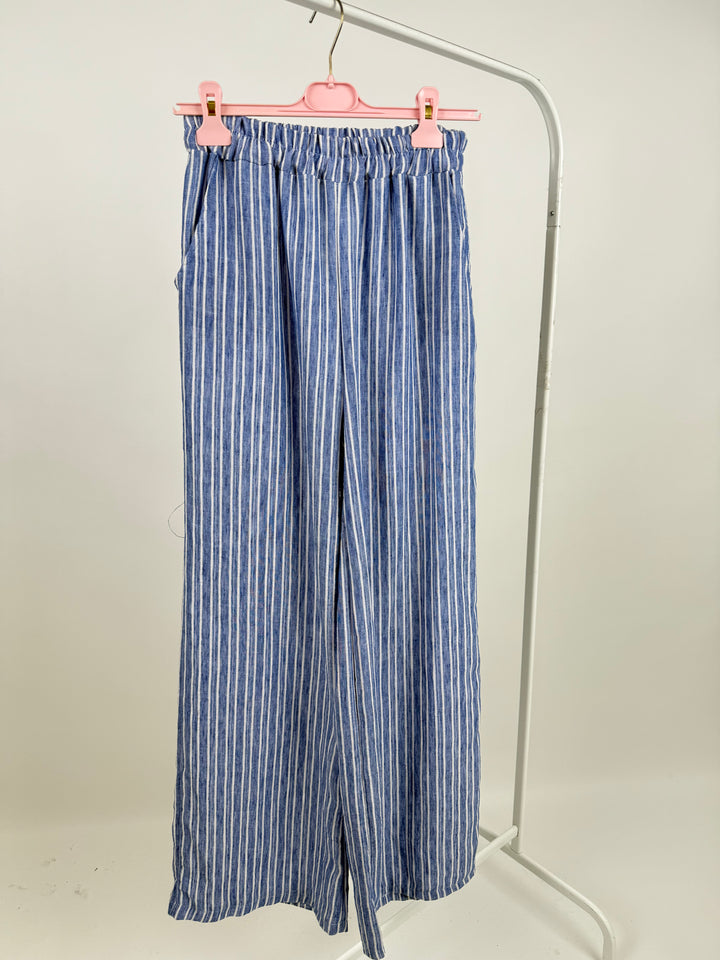 FINE STRIPES HOSE FLORENZ HELLBLAU (B-WARE)