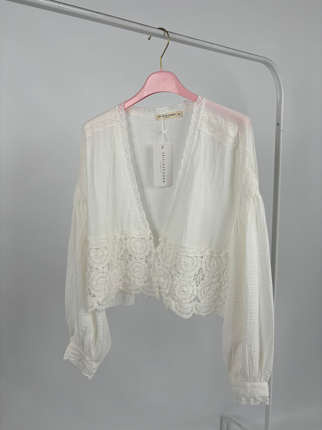 WEIẞE HÄKELBLUSE PALMA GR. M/L (B-WARE)