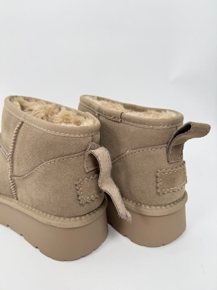 LEATHER MINI PLATEAU BOOTS OLIV (B-WARE)