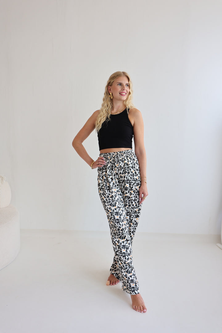 Lockere Hose aus Viskose Sunshine