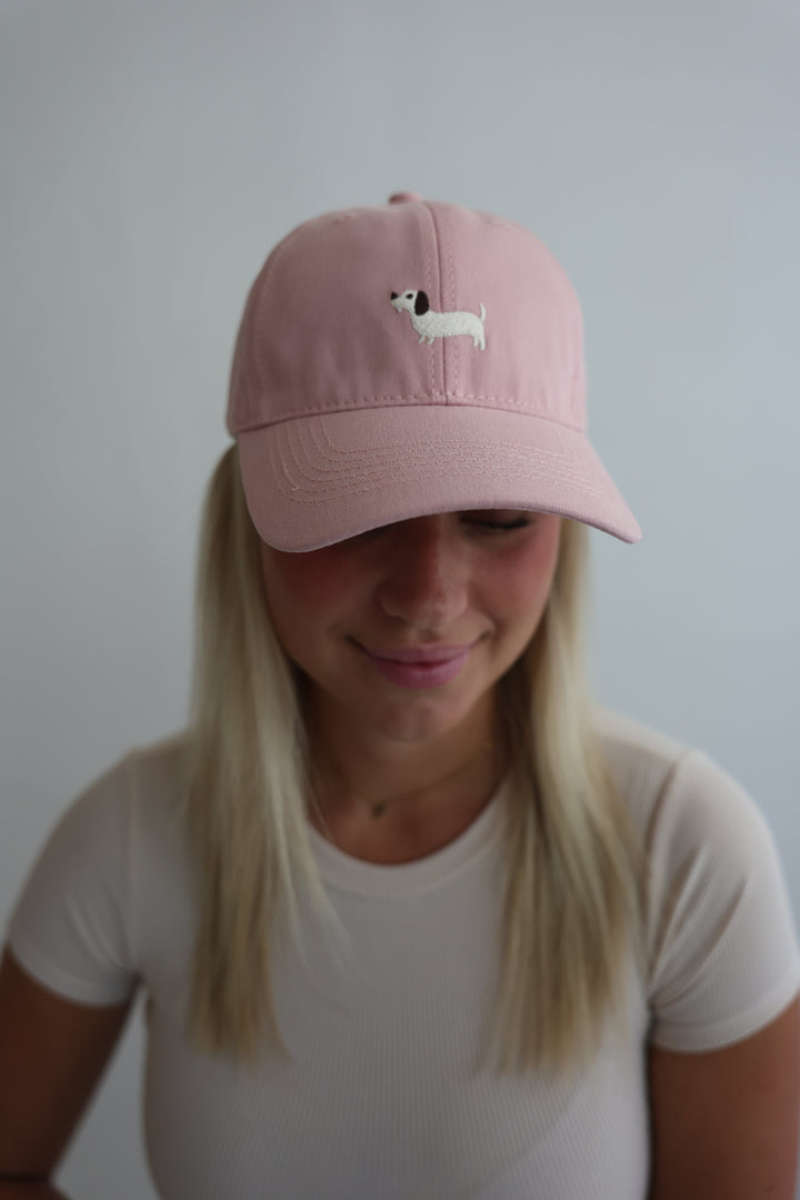 Kappe mit Dackel-Print