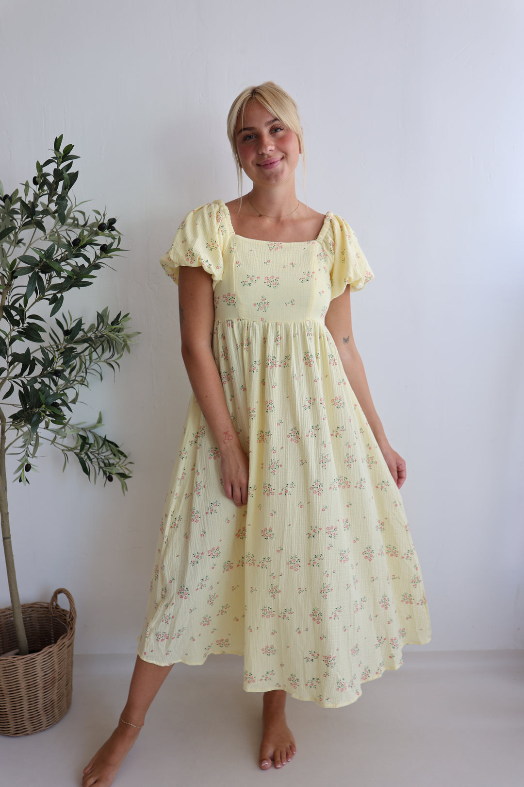 Langes Babydollkleid aus Musselin Soleil