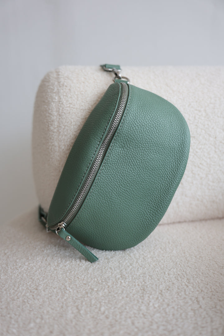 Crossbody Bag Medium