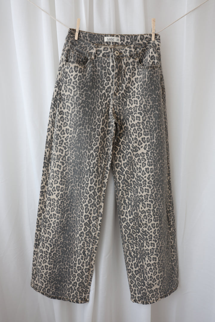 Wide Leg Jeans mit Leoprint (6265-32)