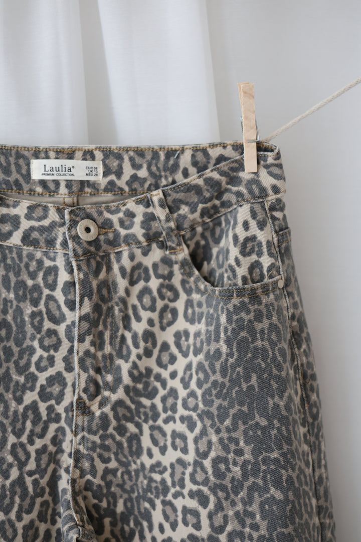 Wide Leg Jeans mit Leoprint (6265-32)