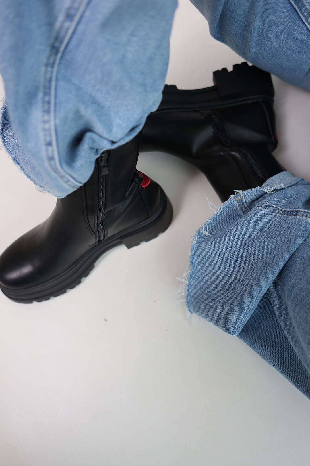 Chelsea Boots Red Heart
