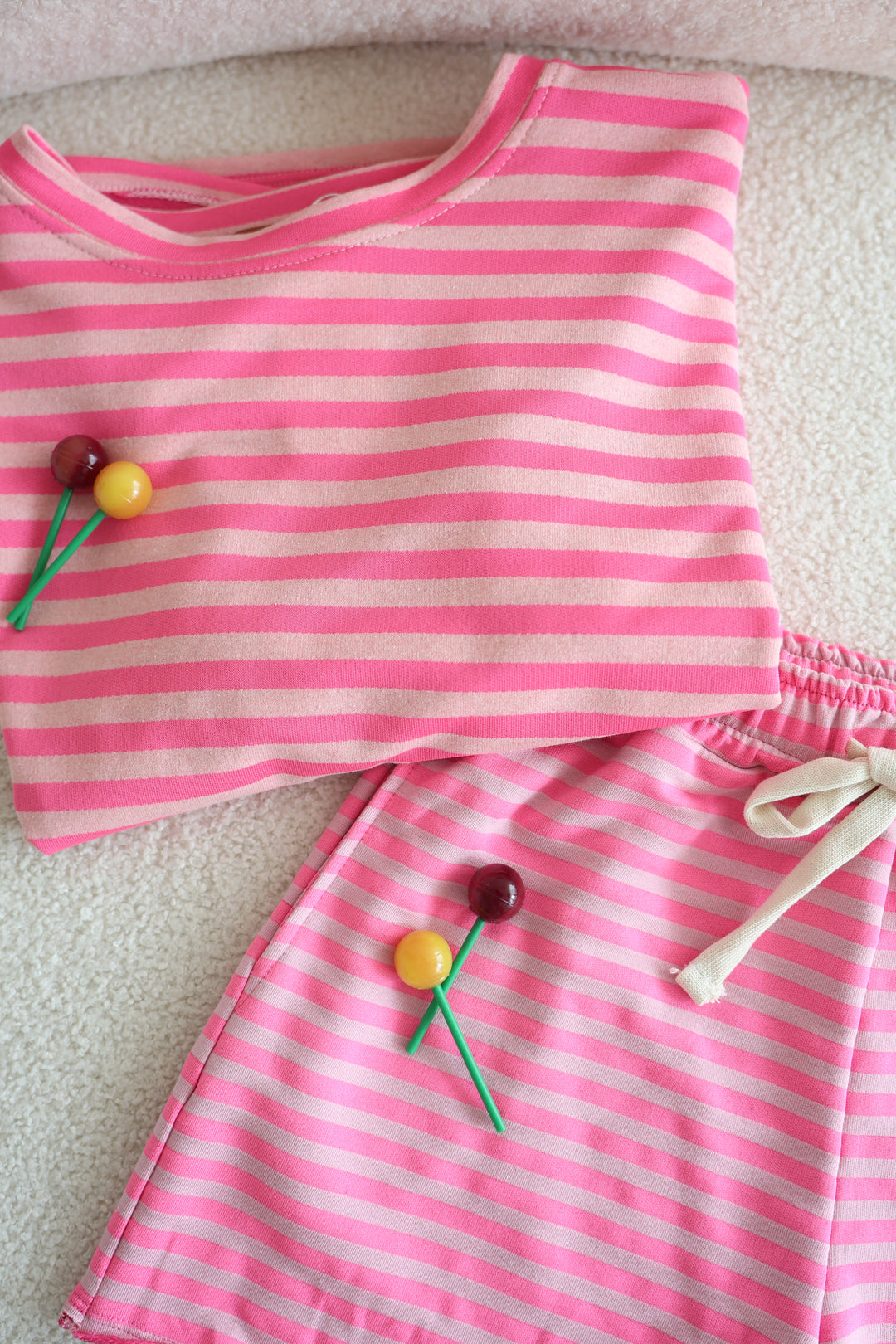 Gestreiftes T-Shirt Feels Like Summer