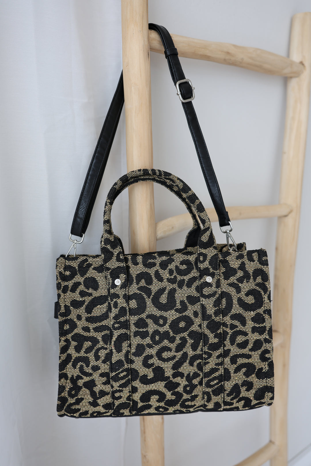 Tote Bag mit Leoprint Elena
