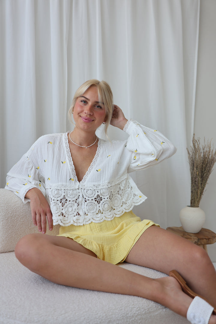Cropped Bluse aus Musselin Lemons Everywhere
