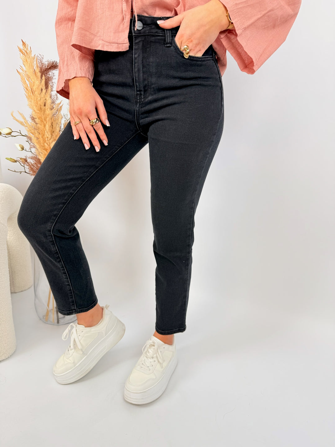 Schwarze Mom Jeans Evelyn (1637)