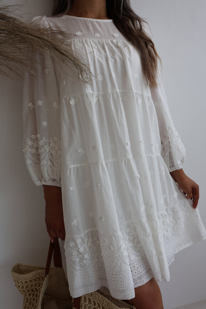 Cottondress mit 3D Blumen Finja