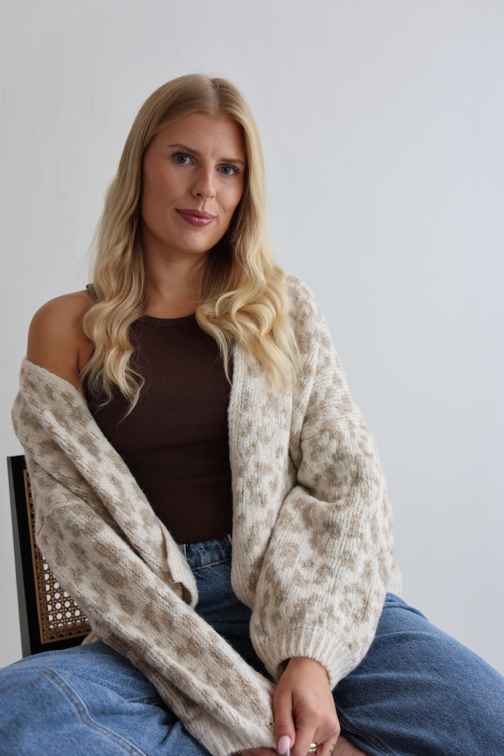 Offener Cardigan mit Leoprint