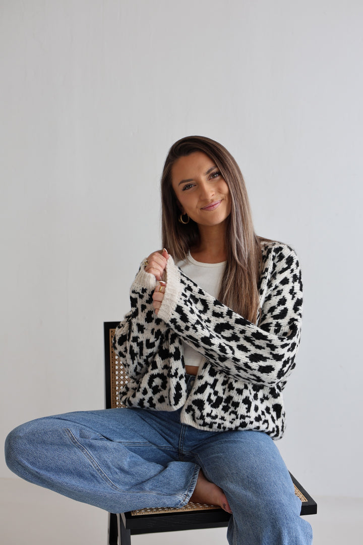 Offener Cardigan mit Leoprint