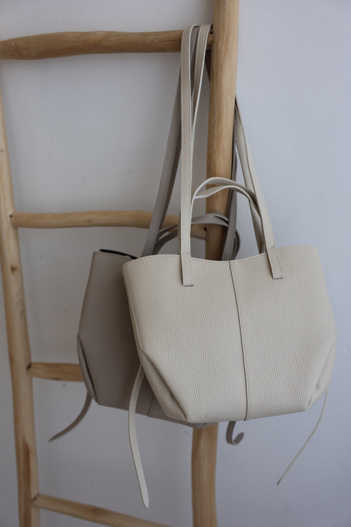 Vintage Tote Bag Pia