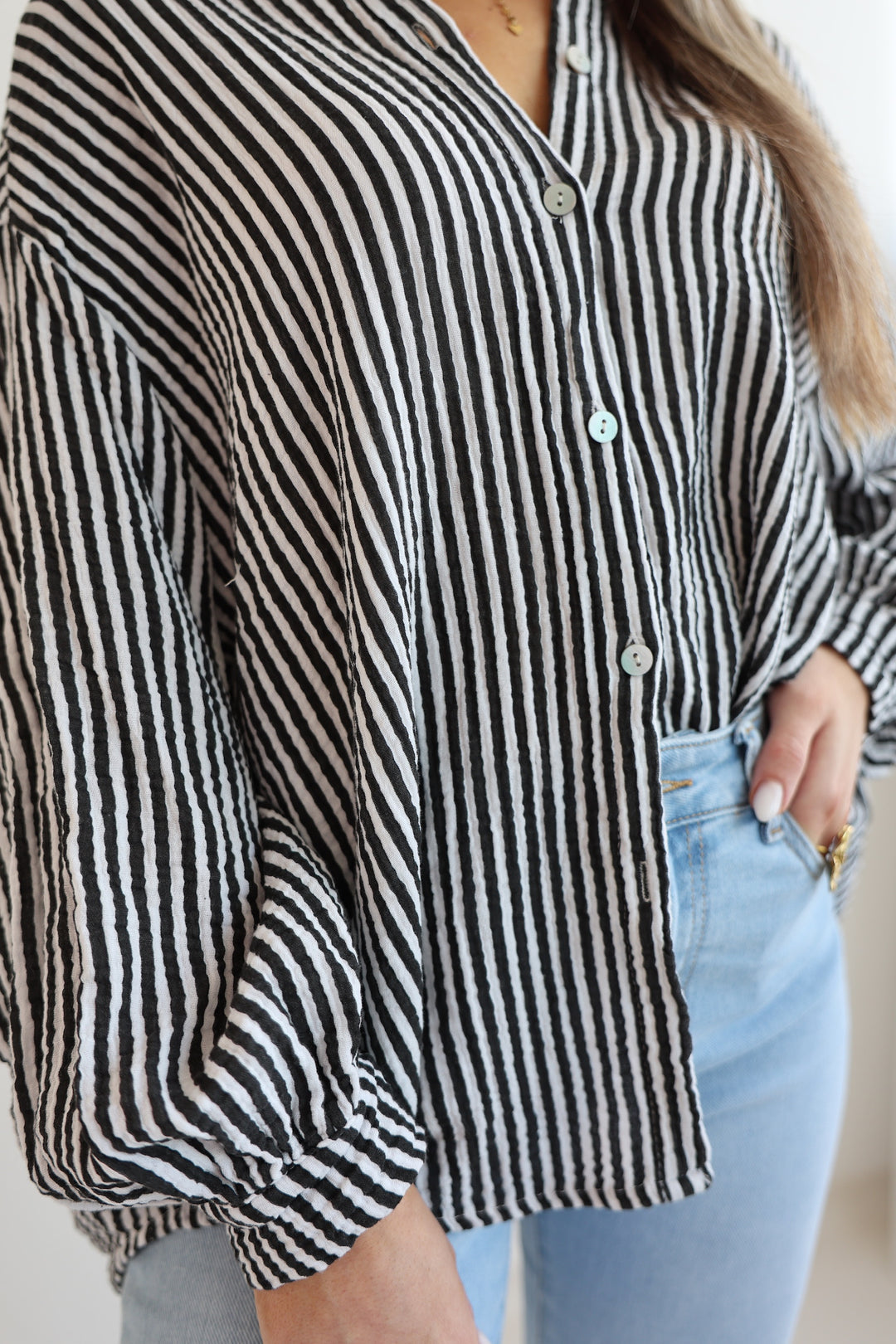 Kurzes Blusenhemd aus Musselin Wide Stripes