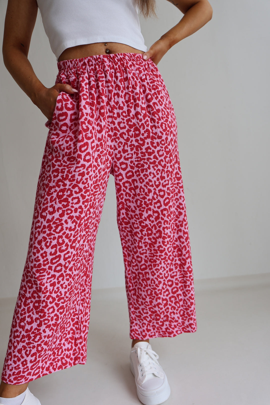 3/4 Musselinhose mit Leoprint