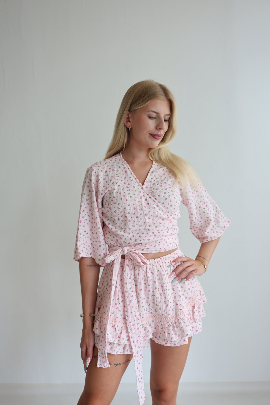 Wickelbluse aus Musselin Flowers & Love