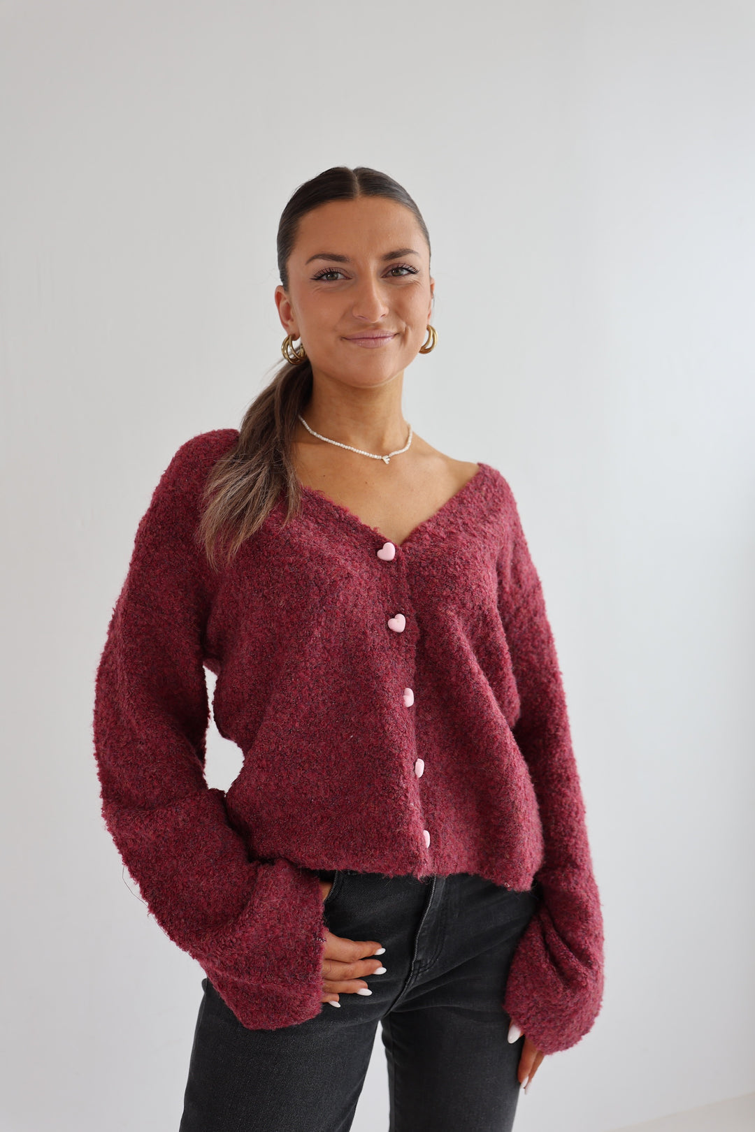 Kuscheliger Cardigan mit Herzknöpfen Tara