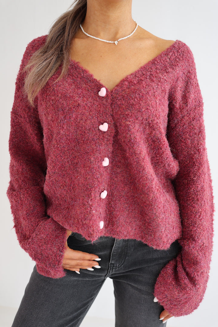 Kuscheliger Cardigan mit Herzknöpfen Tara