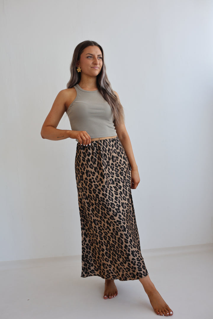 Langer Rock mit Leoprint Lion