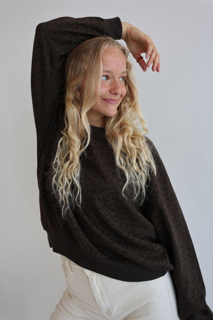 Sweater mit Leoprint