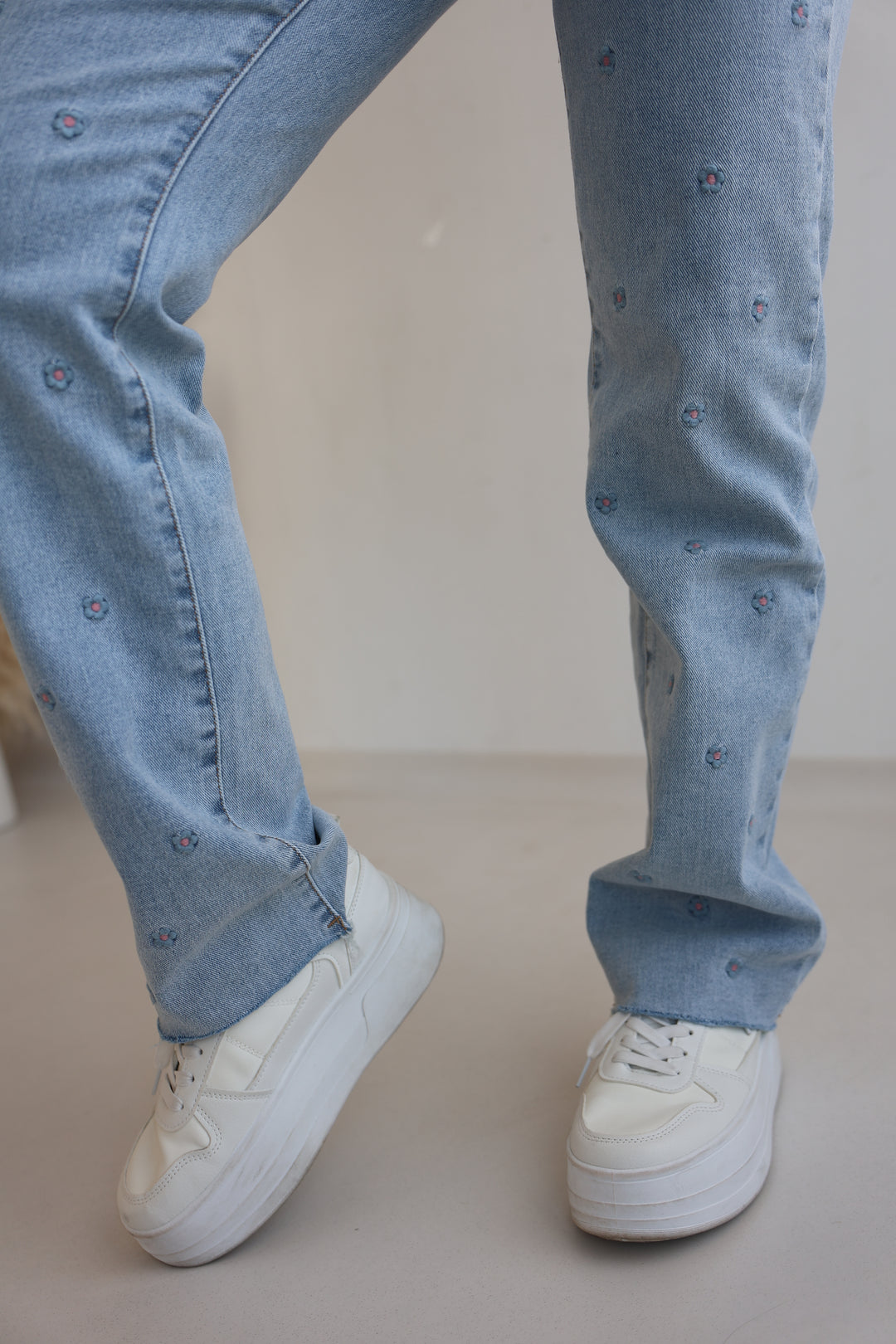 Straight Fit Jeans Daisy Vibes (RD3186)