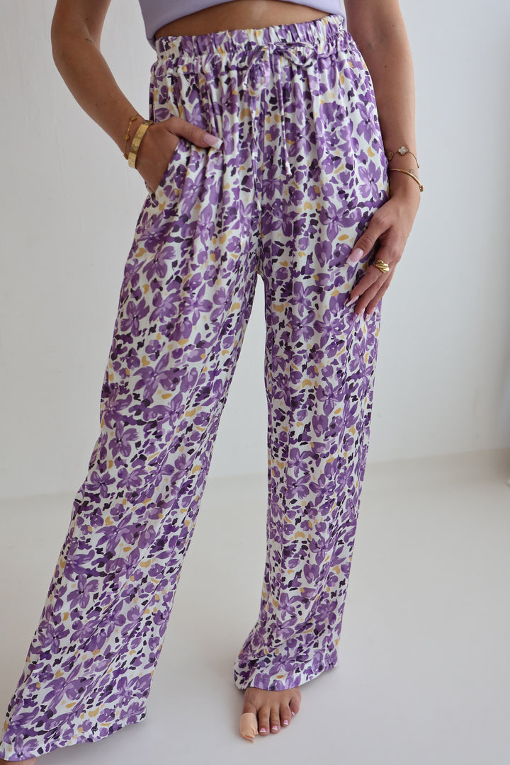 Lockere Hose aus Viskose Sunshine