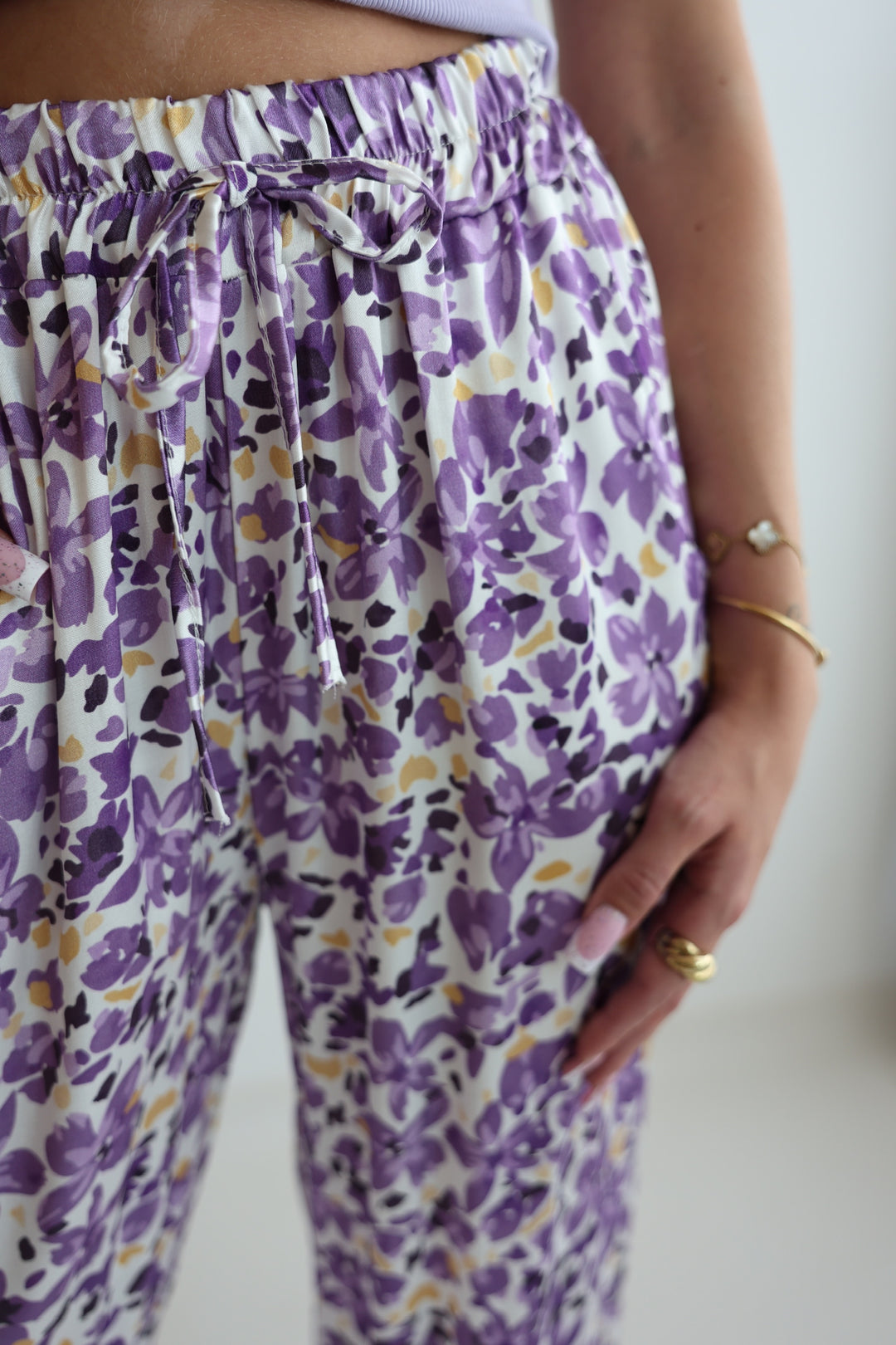 Lockere Hose aus Viskose Sunshine
